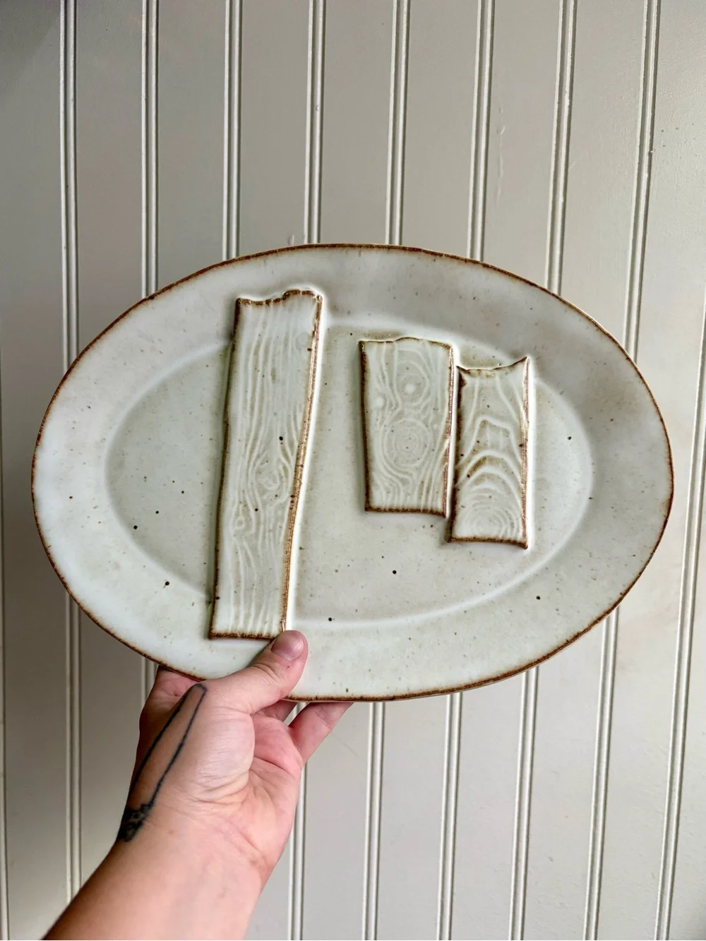 Vintage Primitive Studio Pottery Serving Plate/Platter Cream & Brown Wood Grain